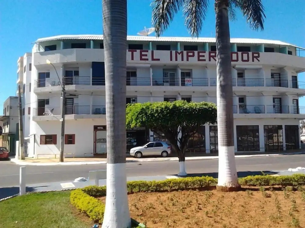 Hotel Imperador Caldas Novas - GO - Facil acesso aos parques aquaticos e polo gastronômico noturno