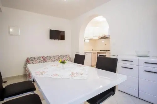 Apartments Ivana