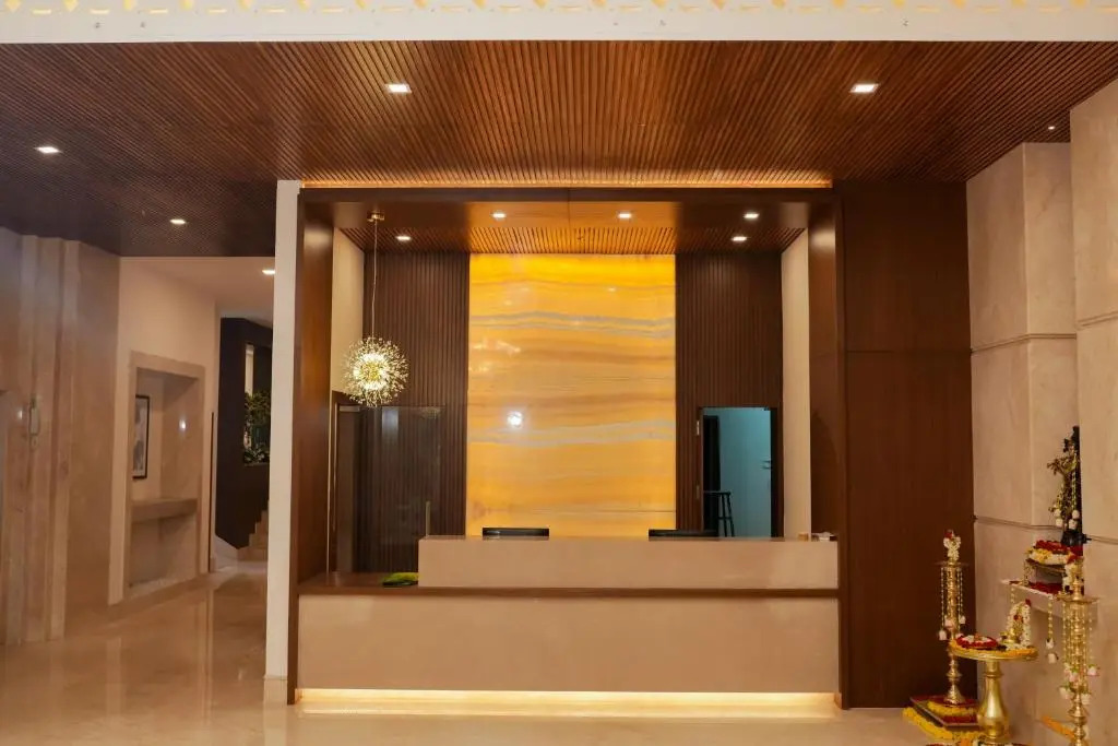 Hotel Turmeric