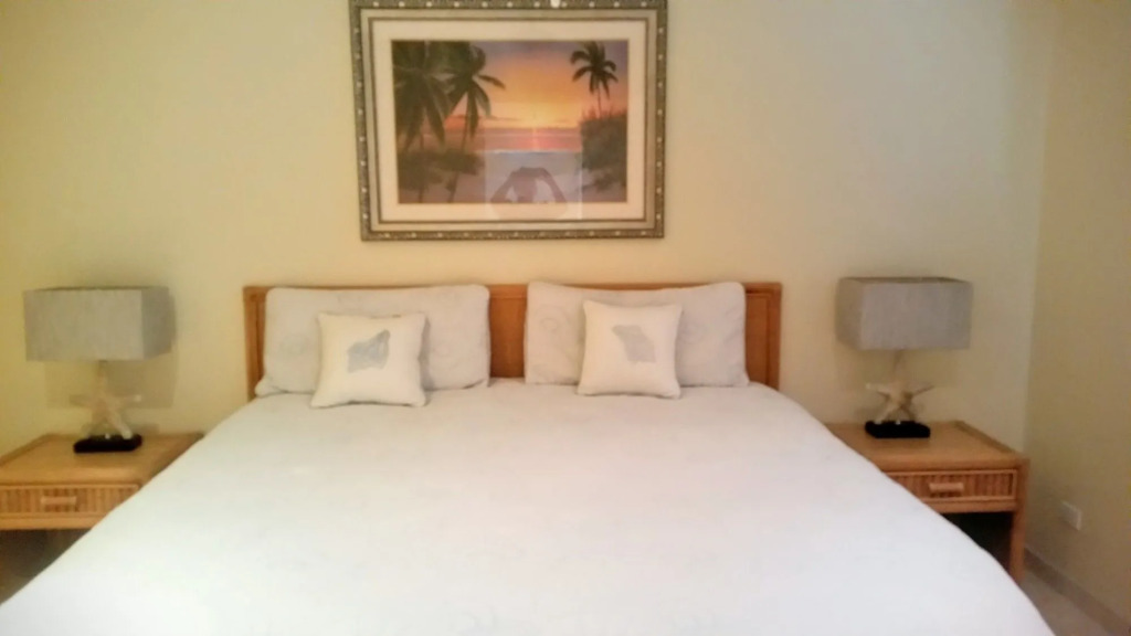 Seven Mile Beach Resort