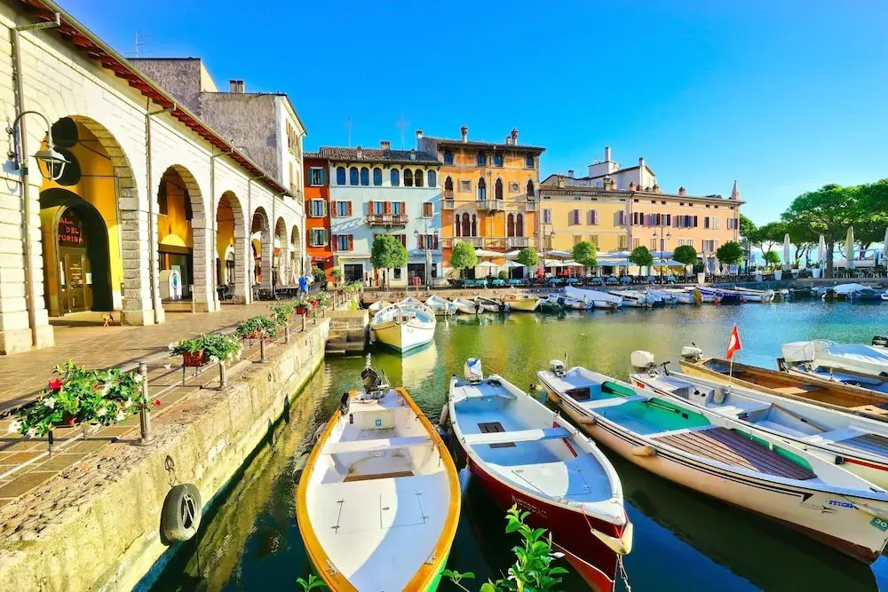 Albatros in Dro With 2 Bedrooms and 1 Bathrooms