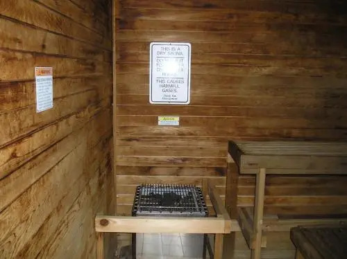 Seaside Camping Resort Deluxe Studio Cabin 2