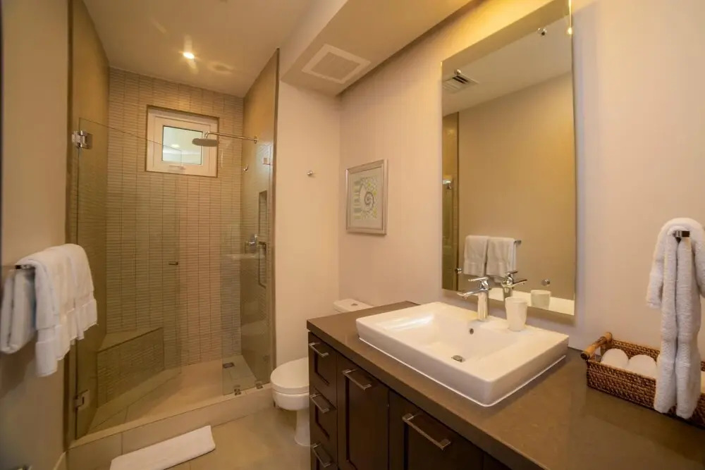 Miramar 1B - 3 bdr - 3 Bath Ocean View