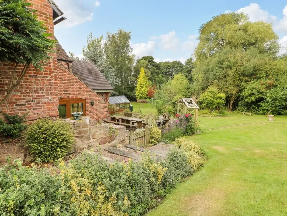 Mill Farm - The Farmhouse