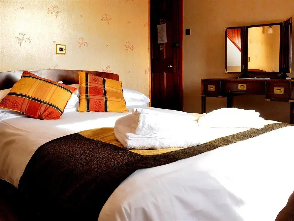 Crown hotel