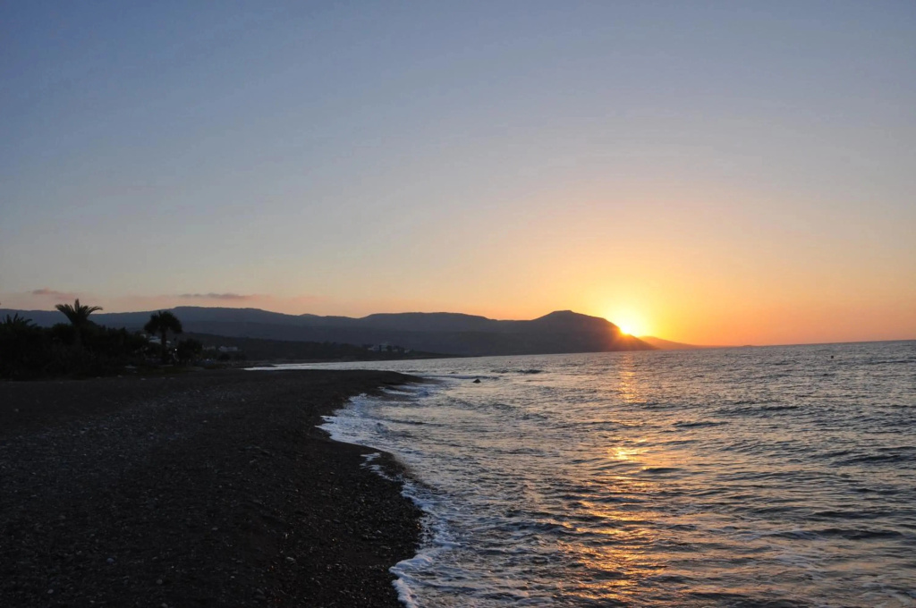 Amoroza Beach Villa