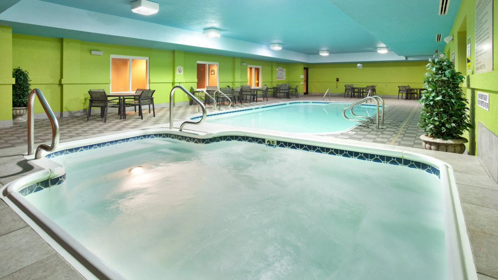 Holiday Inn Express Kearney by IHG
