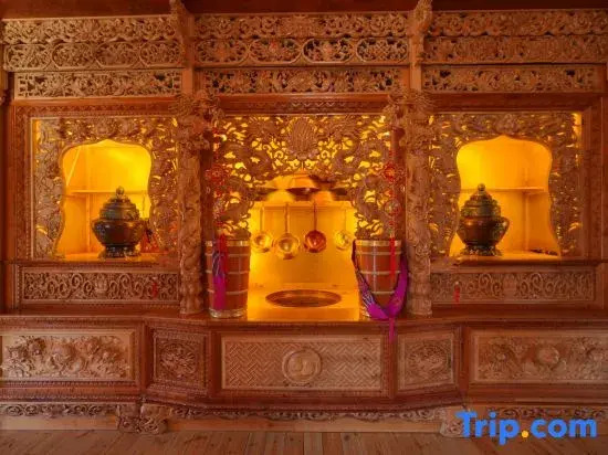 Kangba Yangkang Homestay in Shangri-La City