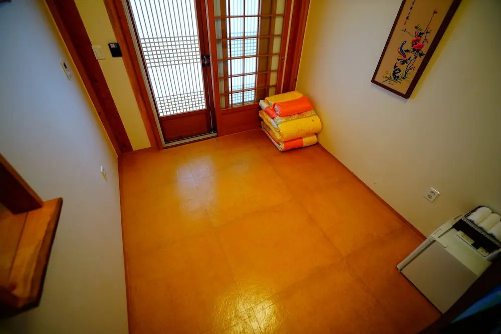 Norijam Hanok Traditional House Two