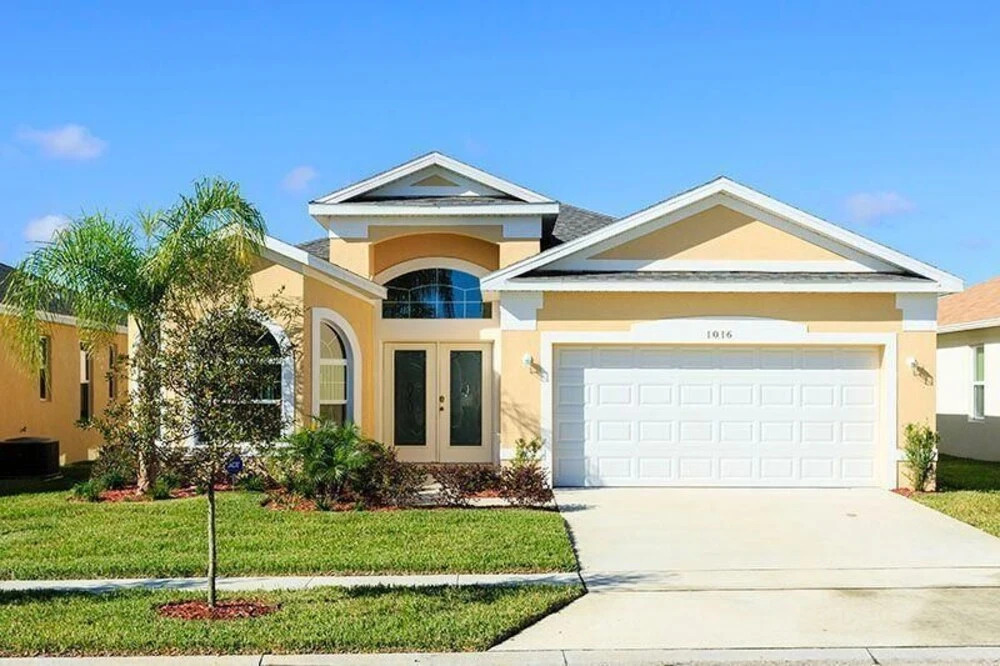 1016 Tourmaline Drive 4 Bedroom Home