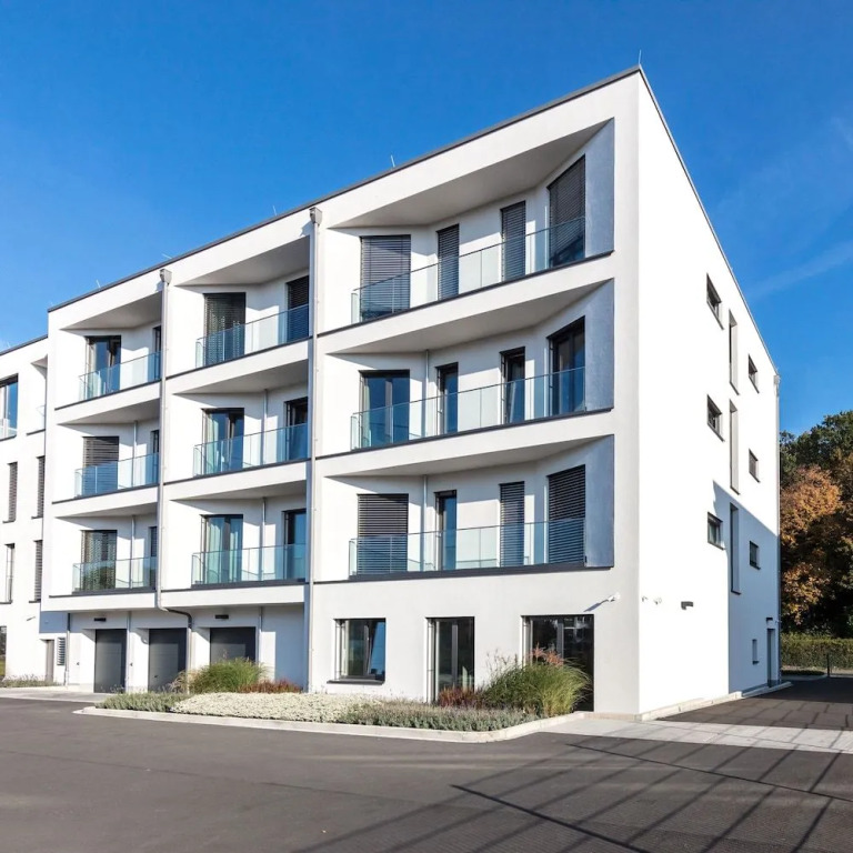 DECK 8 BOARDINGHOUSE.SOEST