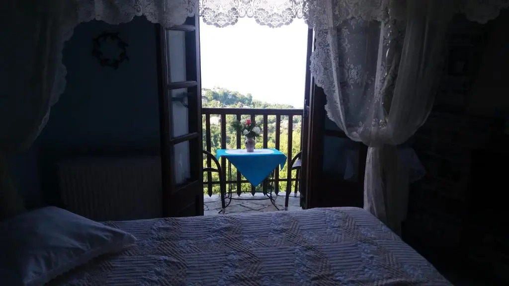 Diogenis Hotel