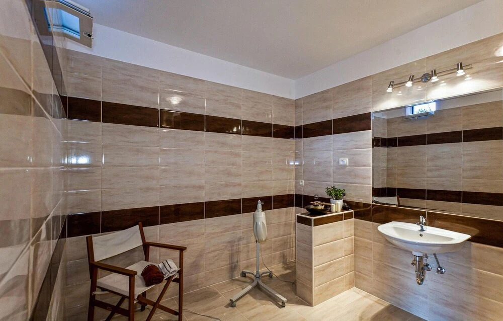Nice Home In Kostrena