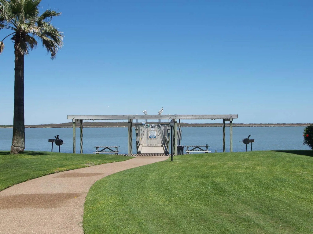 Channelview    105 in Port Aransas