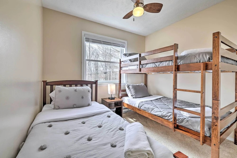 < 2 Mi to Dresser Lake: Home w/ Pool Access!