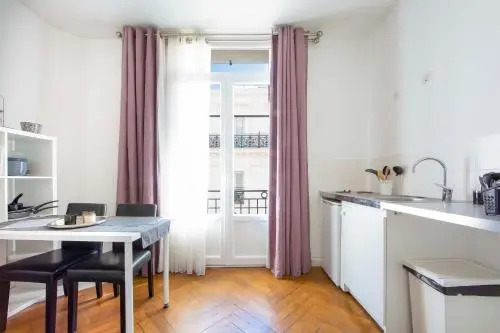 Cosy Apartment 27 M2 In Rue Dantibes And Croisette