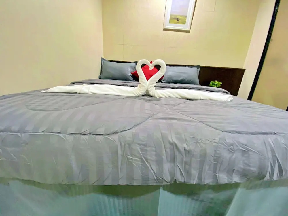 Sukhumvit Beds