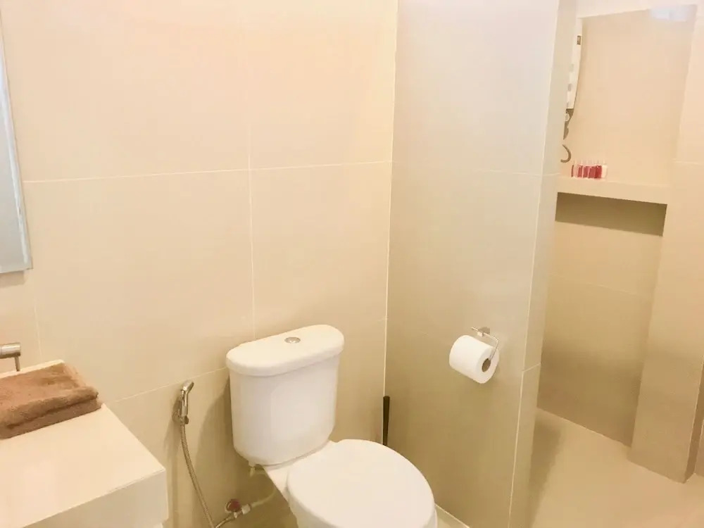 2 Bedroom Luxury House Near Beach