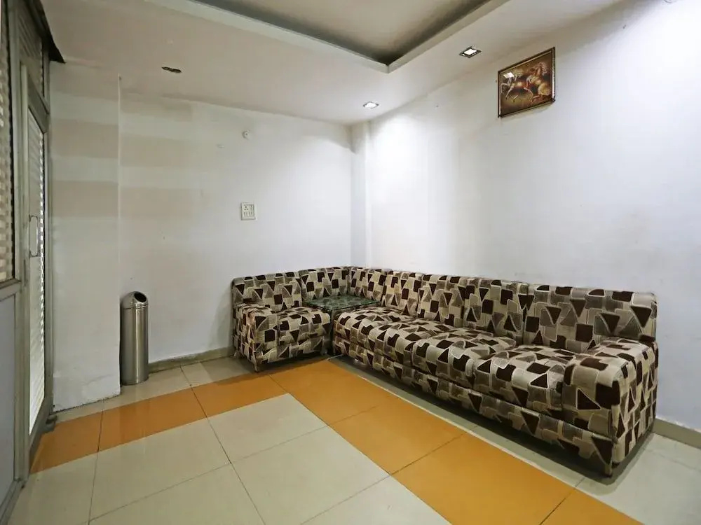 OYO 13333 Hotel Orchid Inn