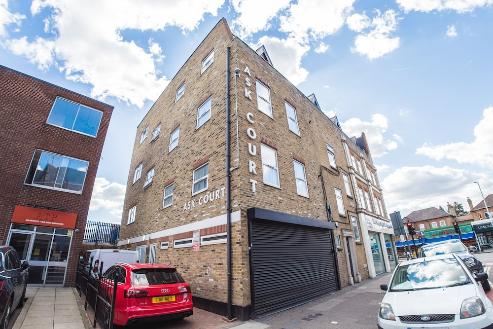 Ilford Central Luxury Apartments