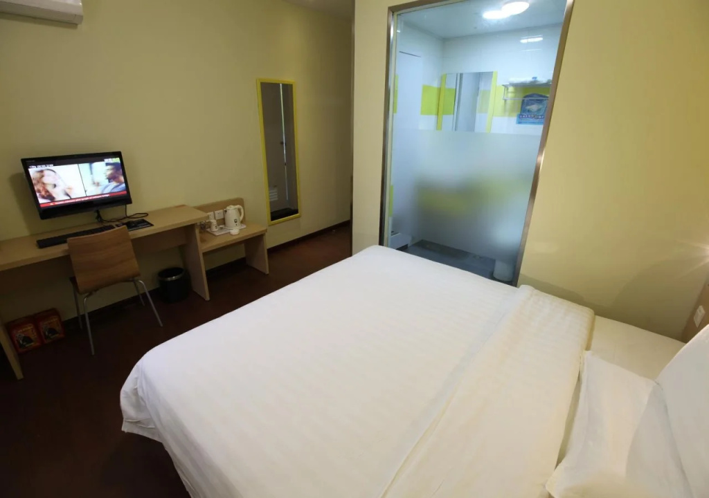 7 Days Inn Shanghai Hongqiao Airport and National Convention Center Branch