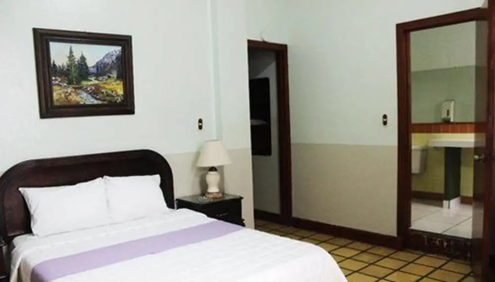 Hotel Sahara