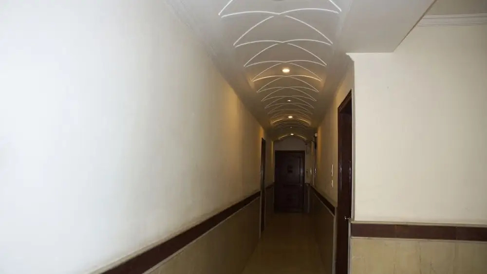 Maxfort Airport Hotel