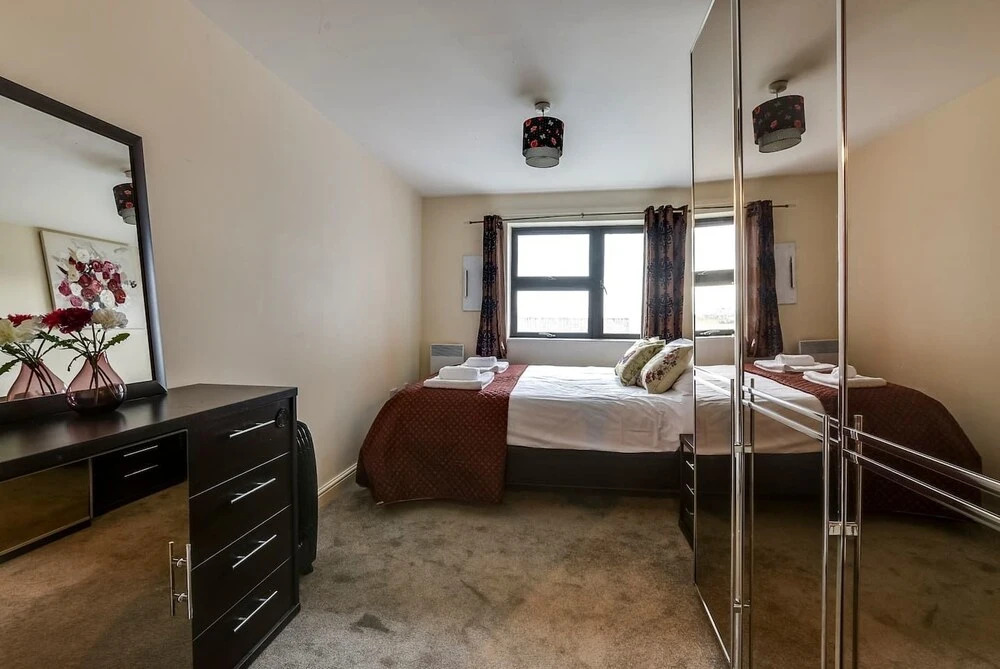 1 BED With Parking and Terrace