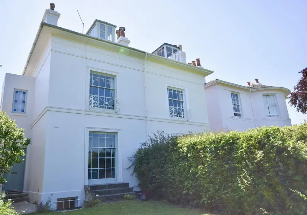 Arden Villa With Sea Views