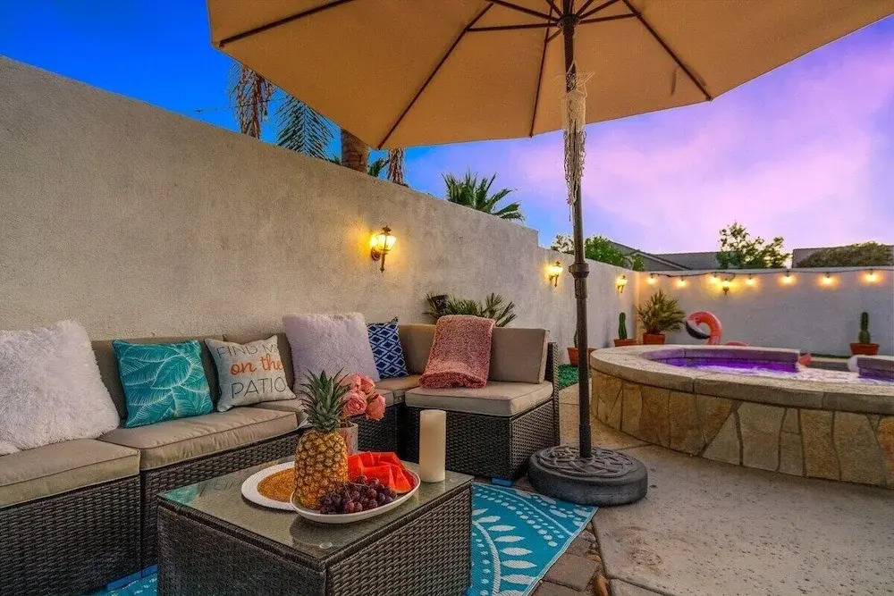 Relaxing 4BR Retreat w/ Refreshing Pool