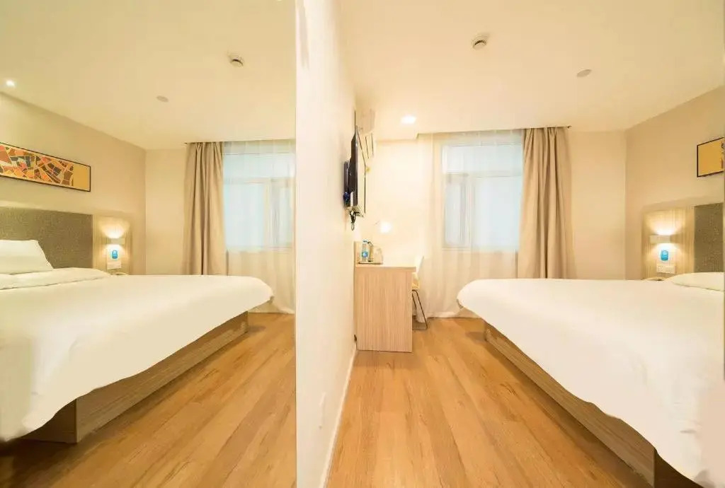 JI Hotel Shanghai Hongqiao Airport Huqingping Highway