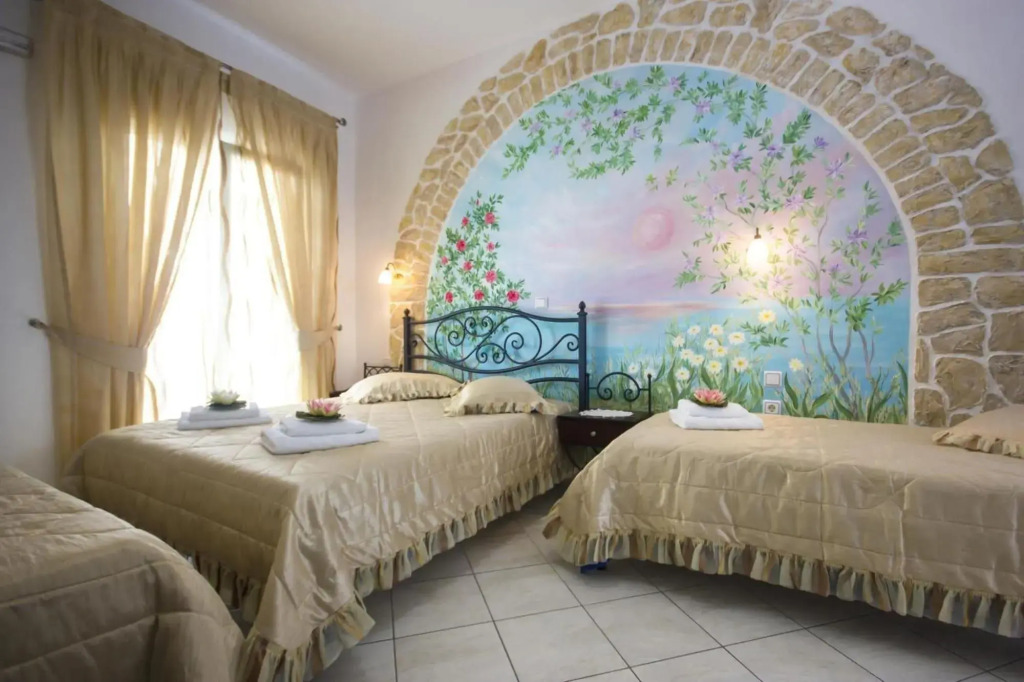 Dibellee Mykonos Studios