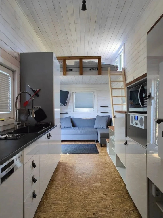 Tiny House in Ruhiger Alleinlage am Naturteich