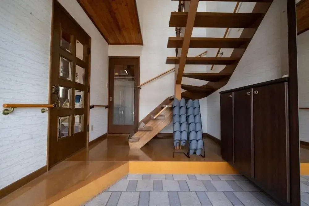 Nakamachi House