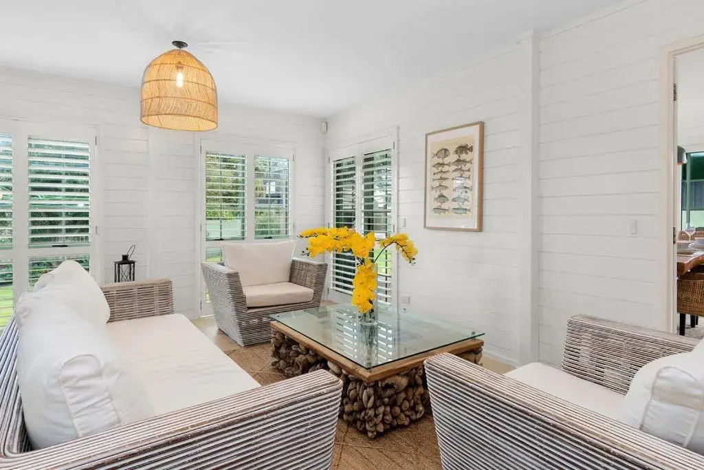 Kiwi Kuta with direct beach access -Matarangi Home