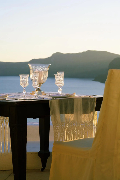 Katikies Santorini - Pelagos House - The Leading Hotels Of The World