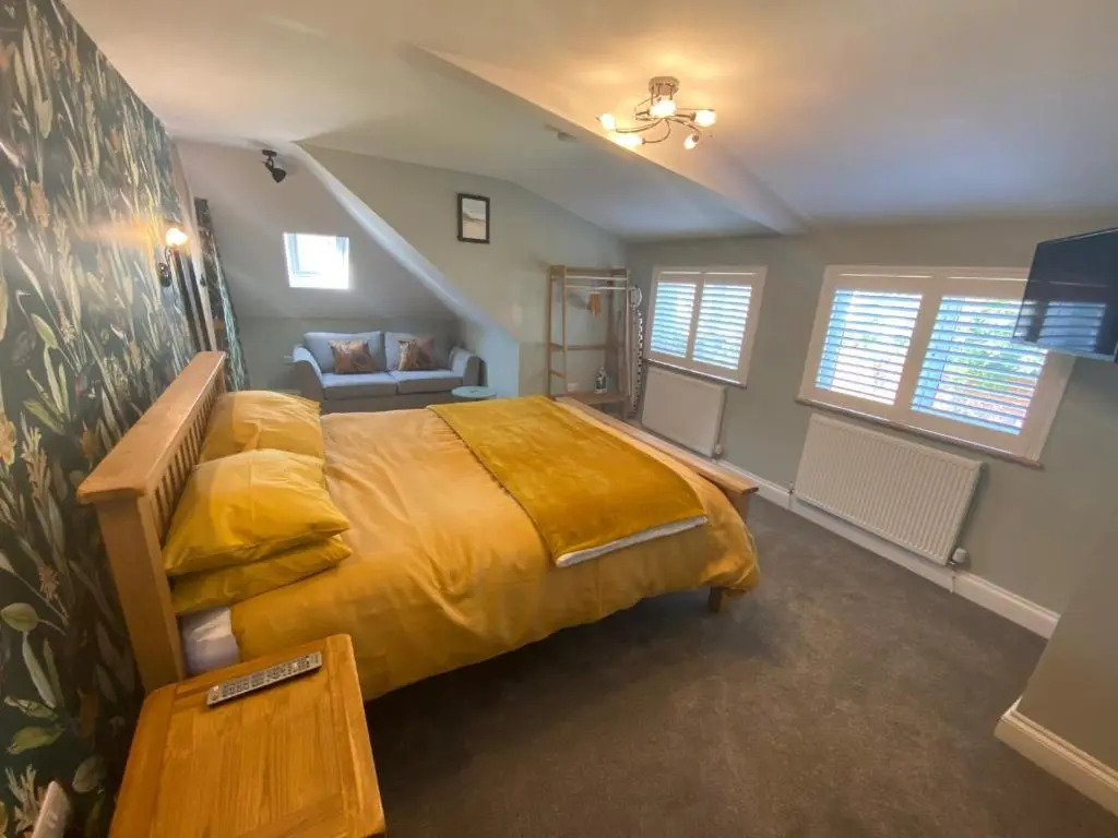 East Llanteg Guest House