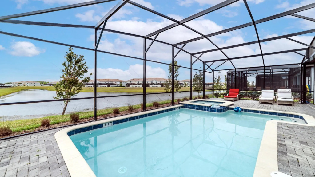 Lakeview 9BR Villa Private Pool SPA Game Room Heater