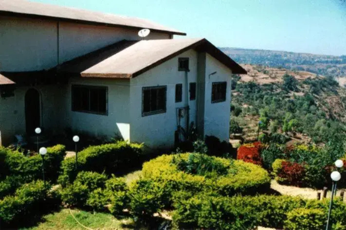 Valley View Bungalow 2BHK