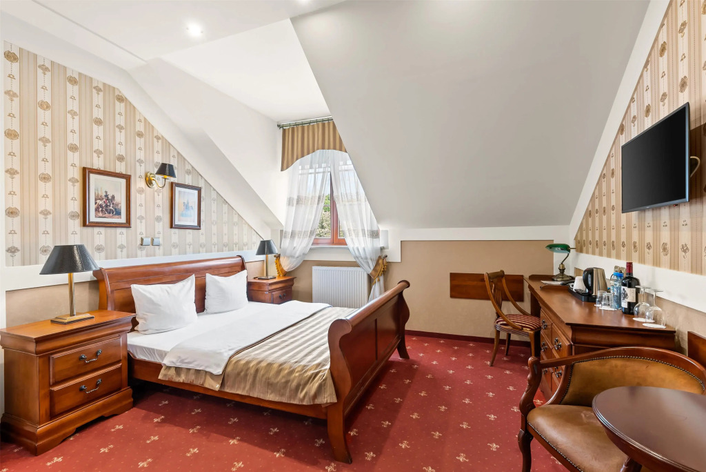 Hotel Diament Arsenal Palace Katowice - Chorzów