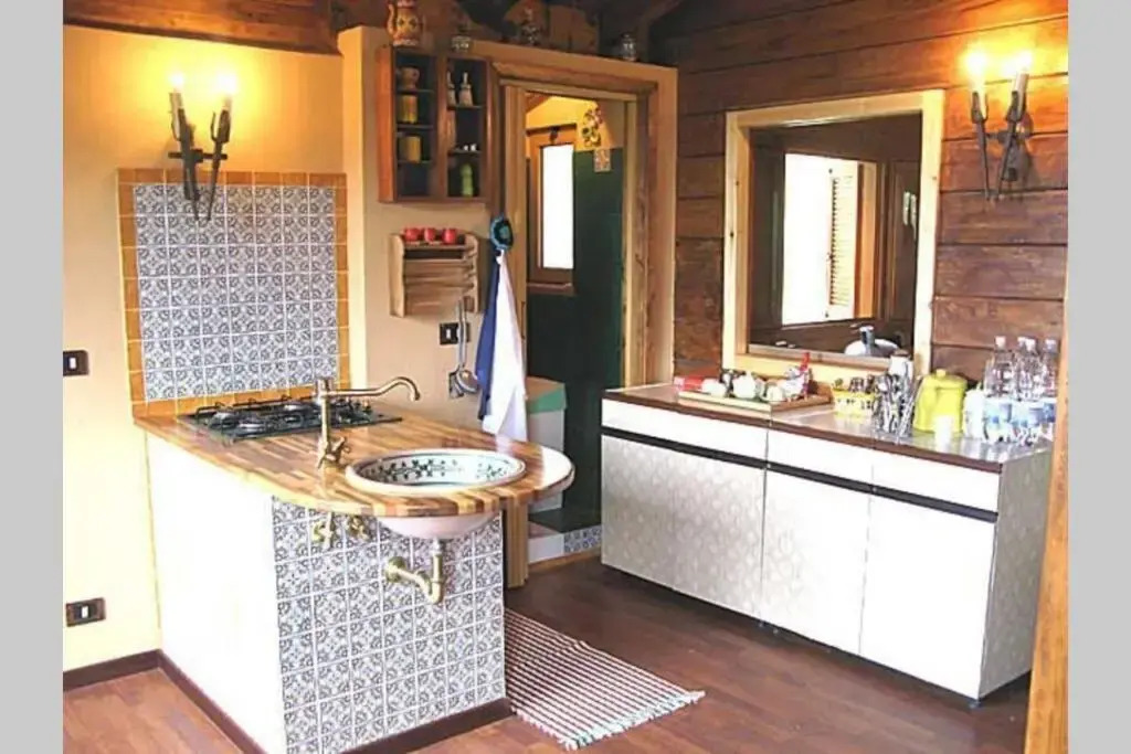 CASA TRA I PORTICI: • veranda vista mare • WiFi