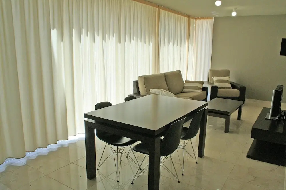 La Escala Apartment Near Beach for 3