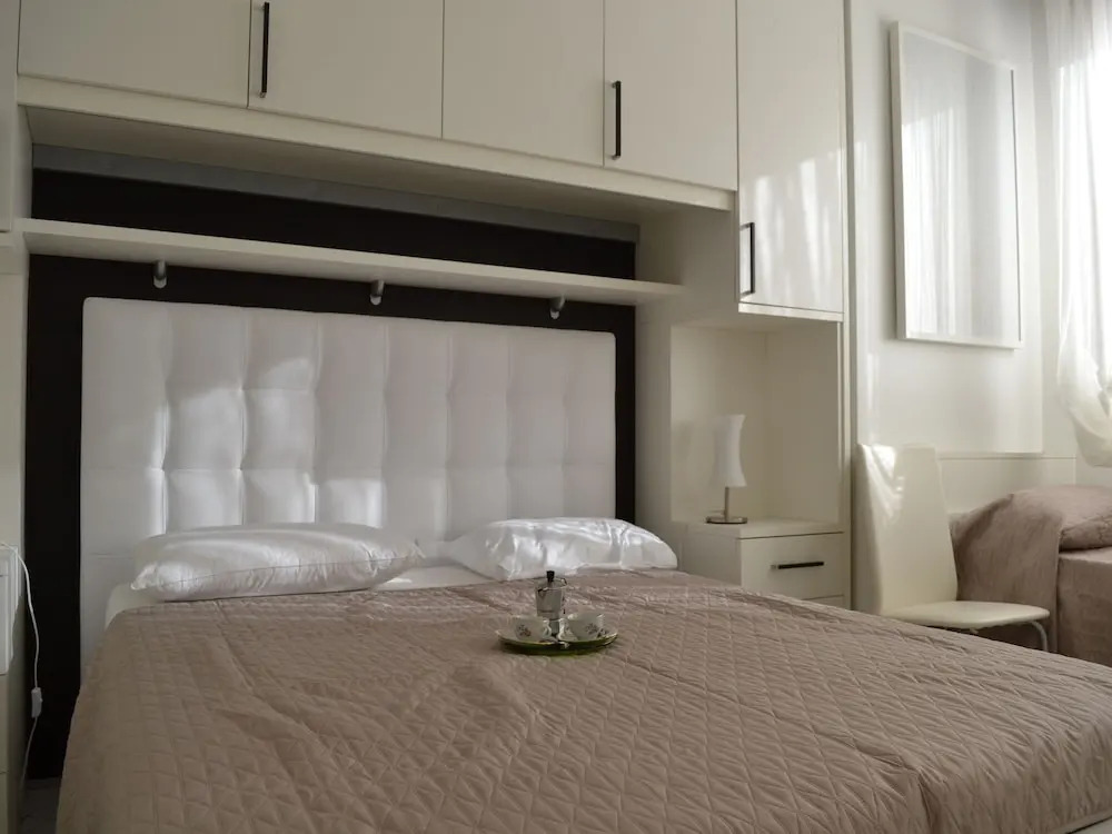 Renovated Flat With Pool and Terrace Near the Beach