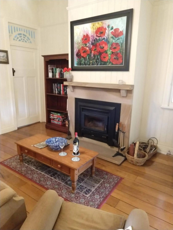 Amiens Cottage, historic, quiet, in heart of Stanthorpe