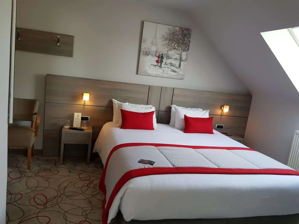 Ibis Styles Charleroi Airport Aero 44