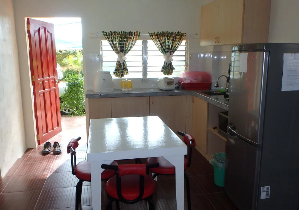 Mango Tree House