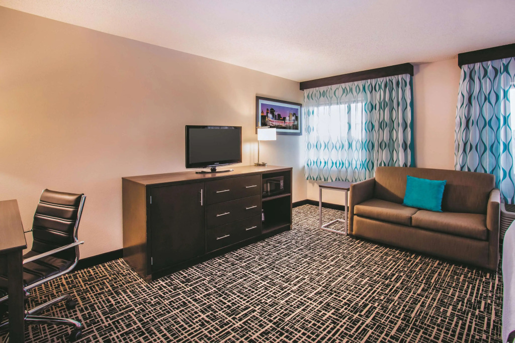 La Quinta by Wyndham Cincinnati NE - Mason