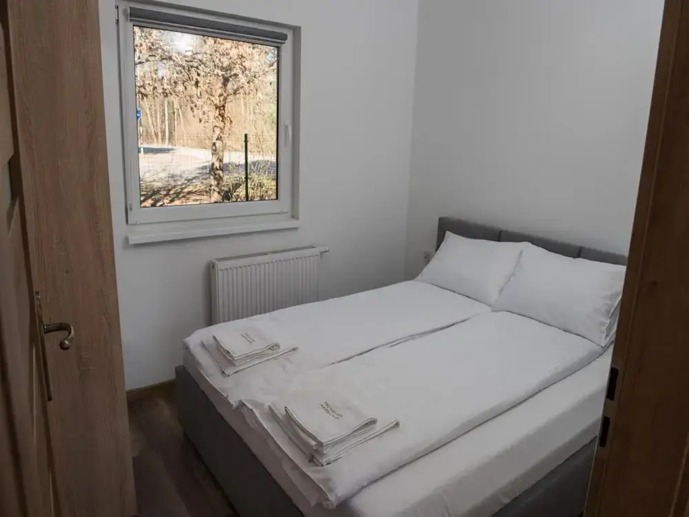 Spacious 3-room Apartment, Summer Pool