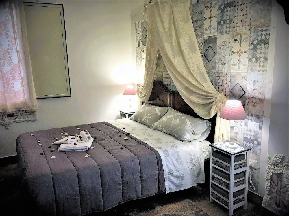 Estay - Domo Antico Borgo