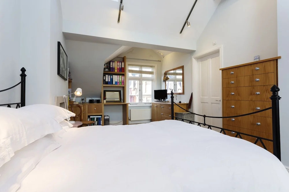 Veeve - Parliament Hill Townhouse